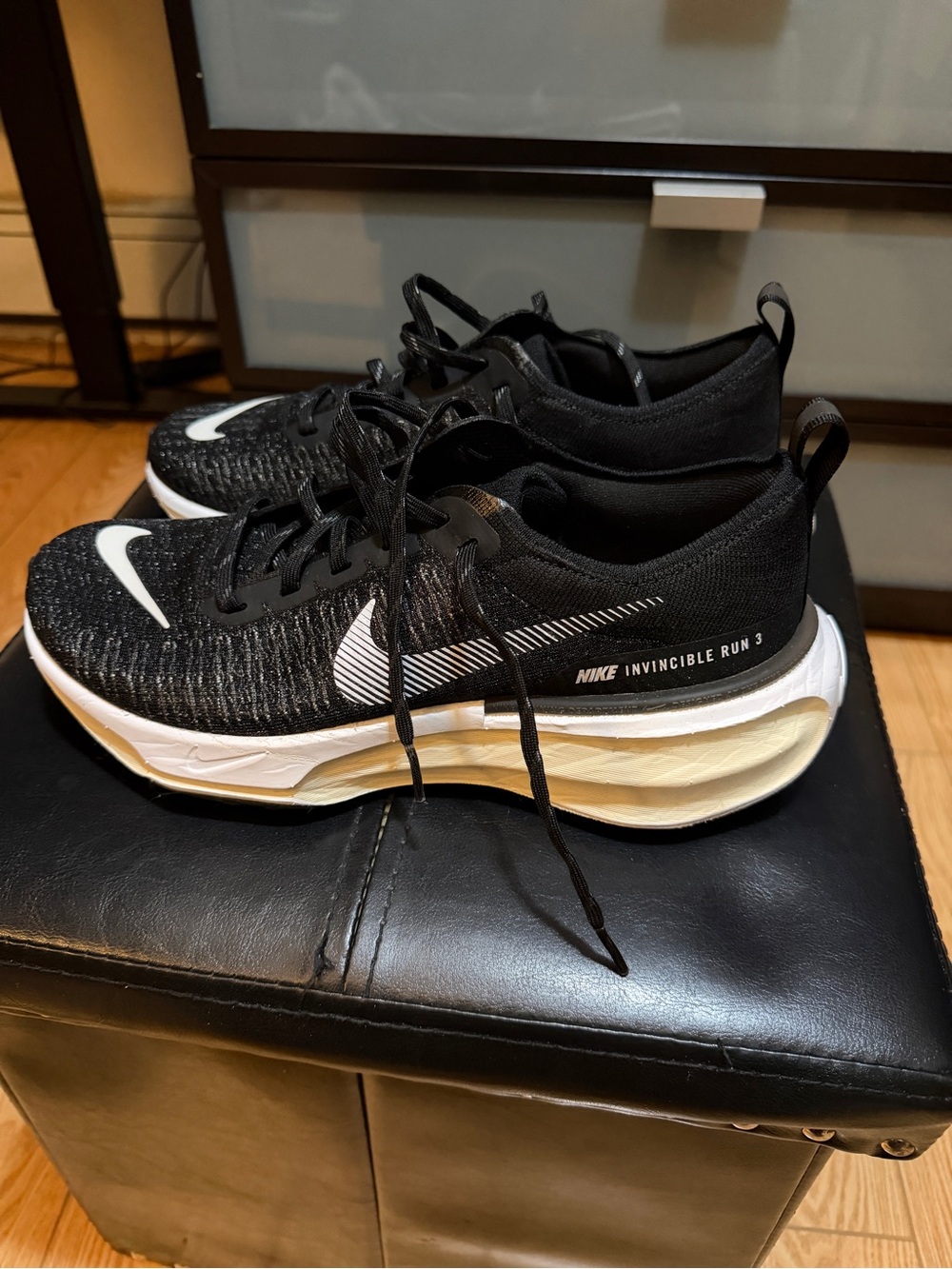 Nike Men’s Invincible Run 3 Running Shoes - Black/White